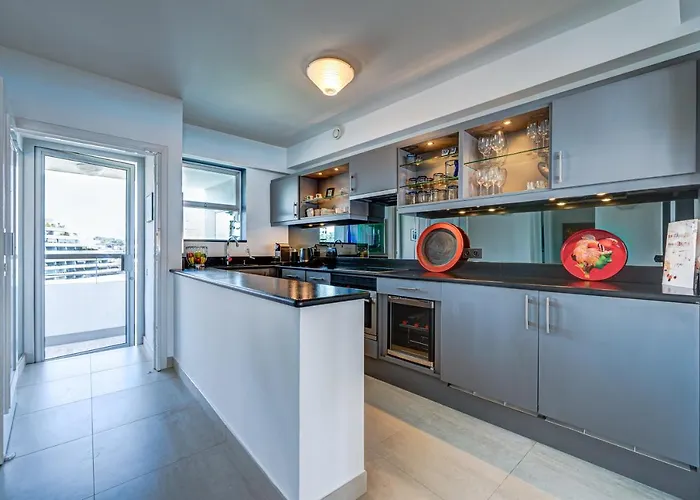 Apartment Sunny Villeneuve-Loubet