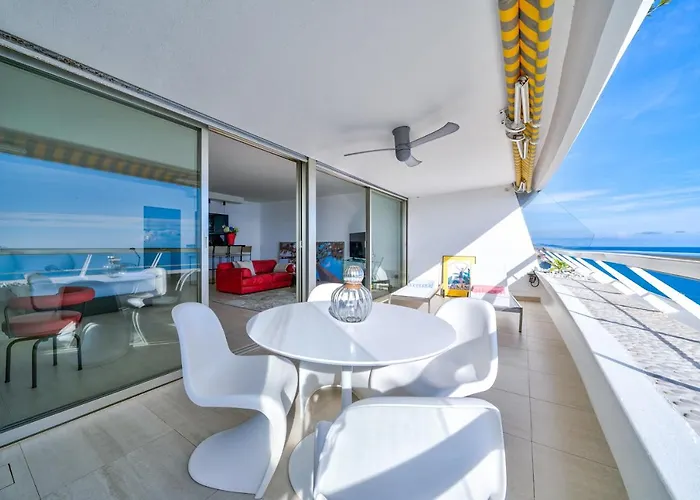 Apartment Sunny Villeneuve-Loubet