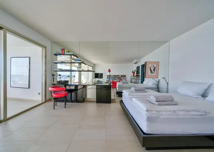 Sunny * Villeneuve-Loubet